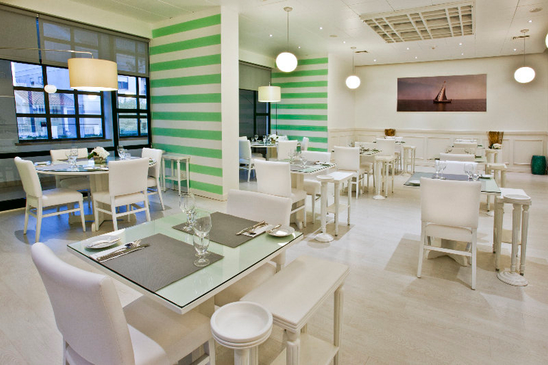 Food & Drinks 5, TRYP by Wyndham Montijo Parque Hotel, Montijo