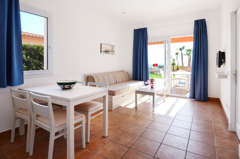 Bedroom 2, Mar Blau, Baleares