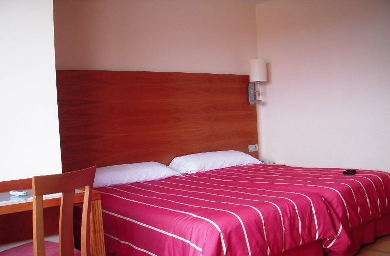 Bedroom 3, Apartamentos Astuy, Cantabria