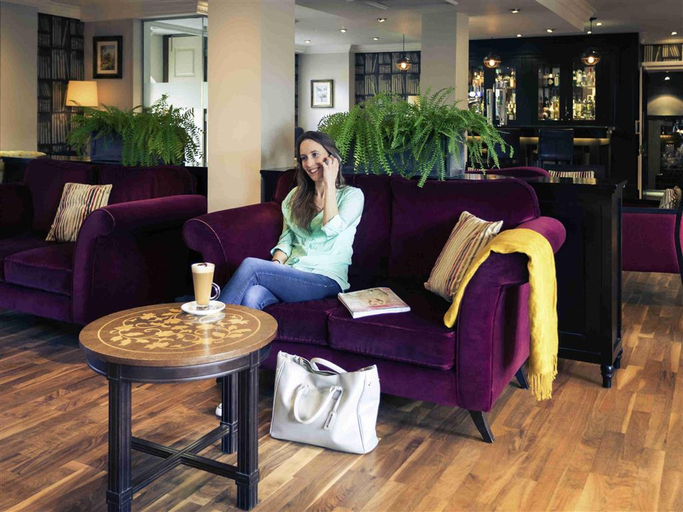Public Area 3, Mercure Oxford Eastgate Hotel, Oxfordshire