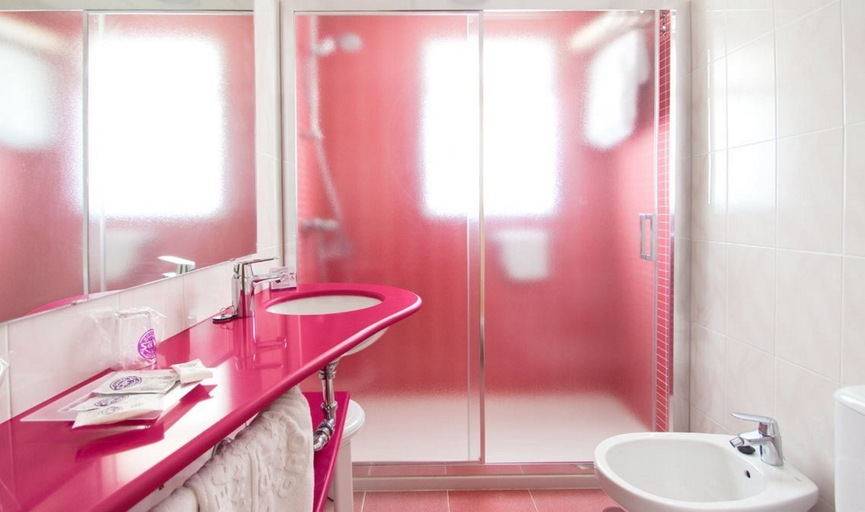 Bathroom 4, Servigroup Calypso , Alicante