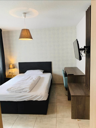 Bedroom 3, Akropolis Hotel, Nürnberg