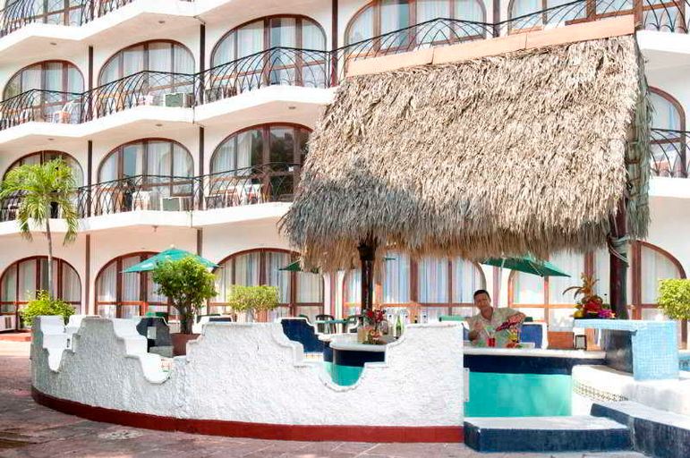 Food & Drinks 5, Real Bananas All Inclusive, Acapulco de Juárez