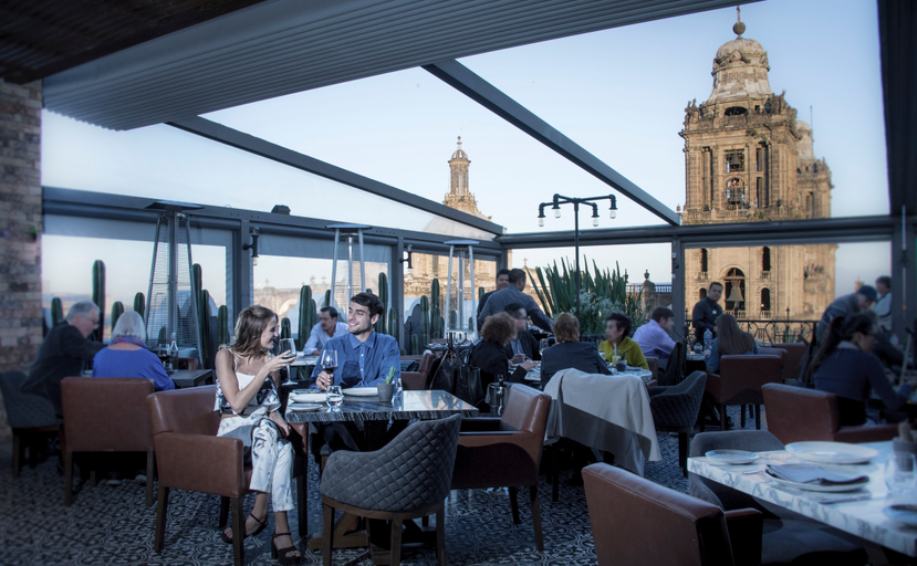 Food & Drinks 5, Zocalo Central, Food & Beverages Included, Mexico City