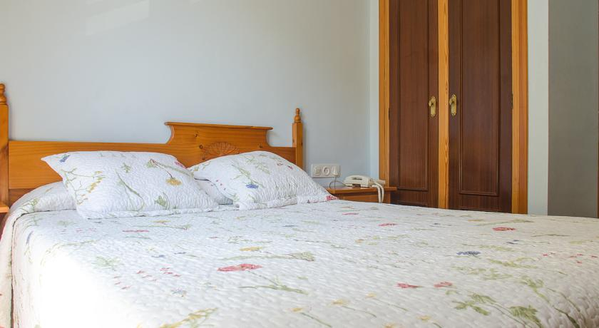 Bedroom, Arcea Mirador de Cabrales, Asturias