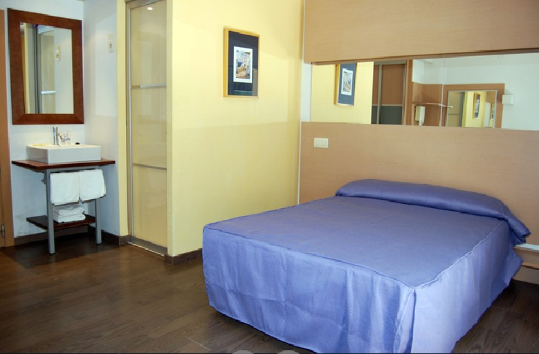 Bedroom, Villamarina Club (Hotel), Tarragona
