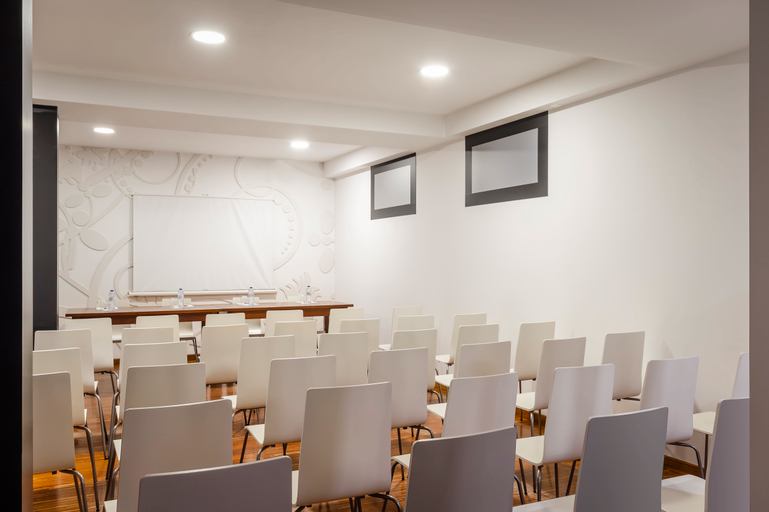 Business Facilities 22
