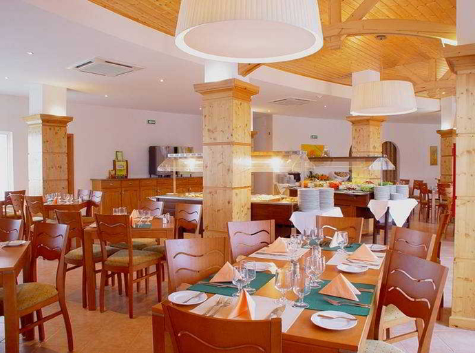 Food & Drinks 5, Luz Bay, Lagos