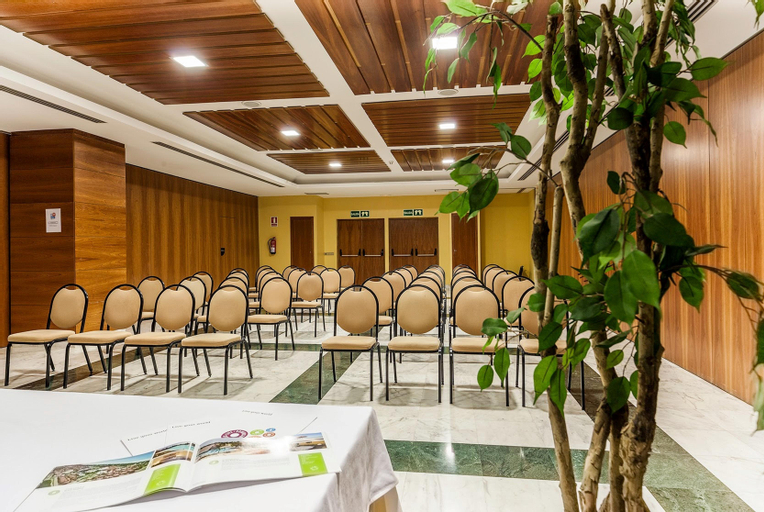Business Facilities 21