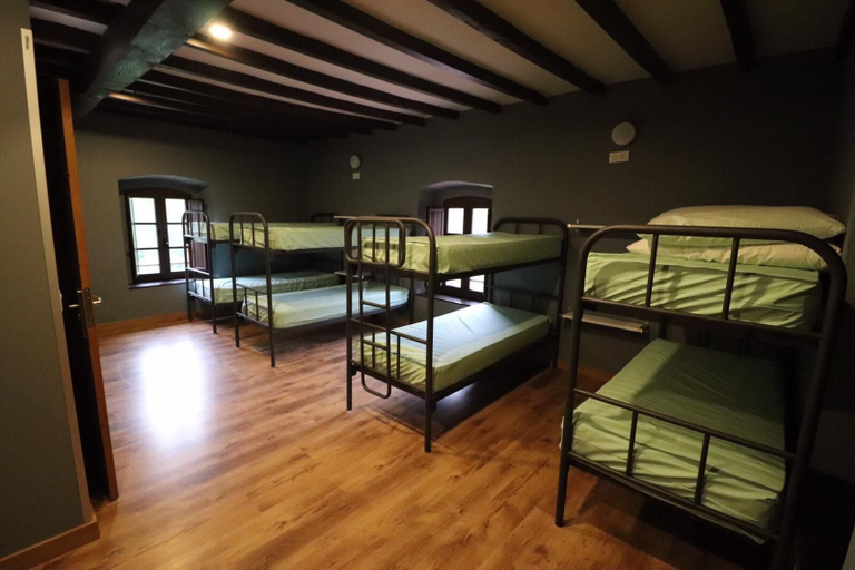 Bedroom 3, Albergue de Arrojo, Asturias