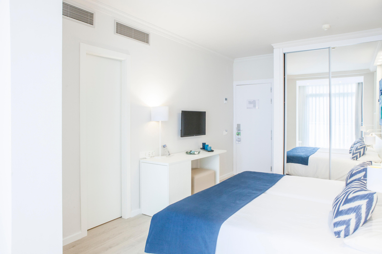 Bedroom 3, Ibersol Antemare (ONLY ADULTS), Barcelona