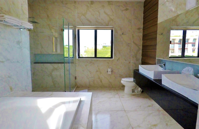 Bathroom 8