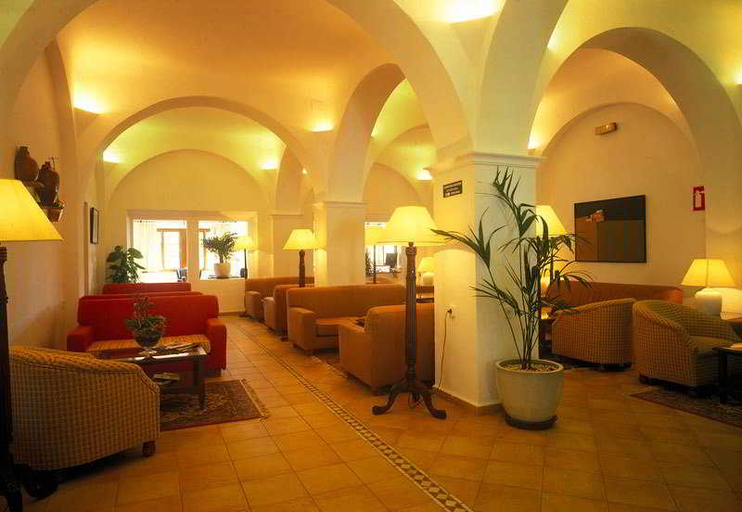 Public Area 4, Cala d'Or, Baleares