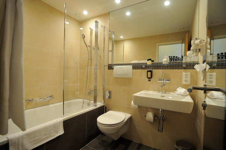 Bathroom 5, Interlaken, Interlaken