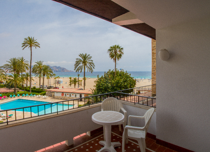 Bedroom, Gran Hotel Delfin, Alicante