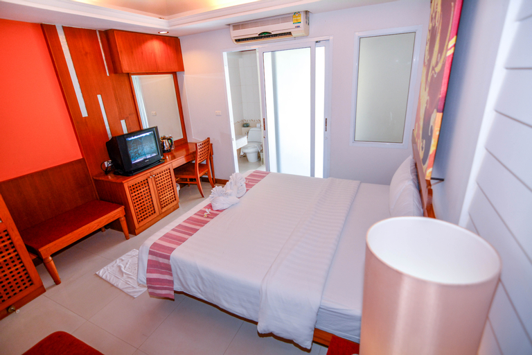 Bedroom 15
