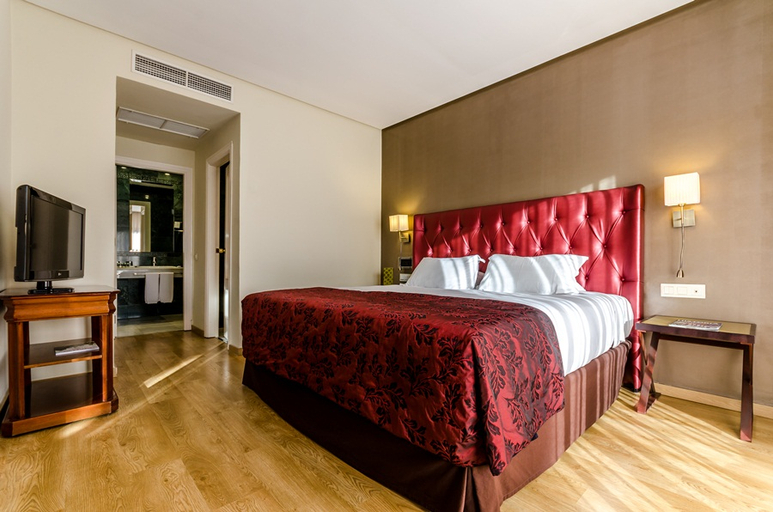 Bedroom 3, Exe Guadalete, Cádiz