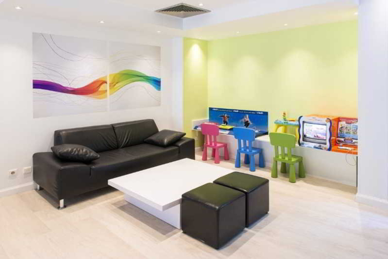 Public Area 2, ibis Styles Cannes Le Cannet, Alpes-Maritimes