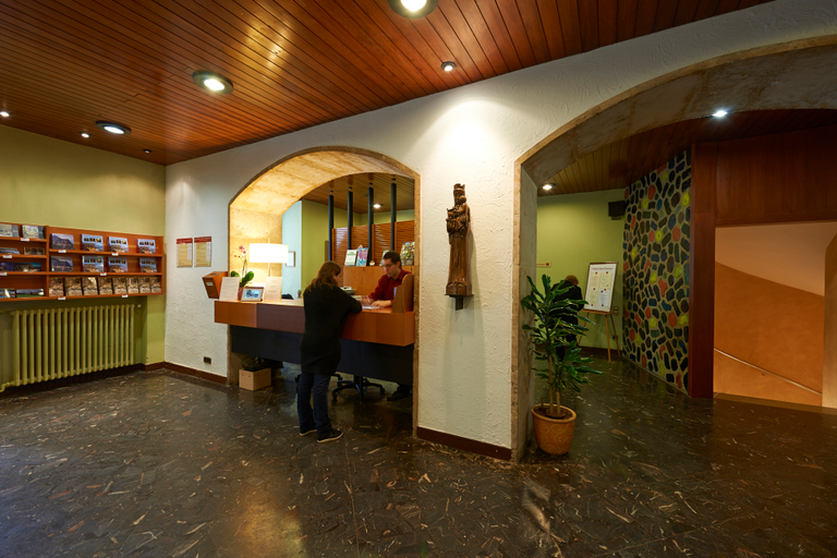 Public Area 2, Abat Cisneros, Barcelona