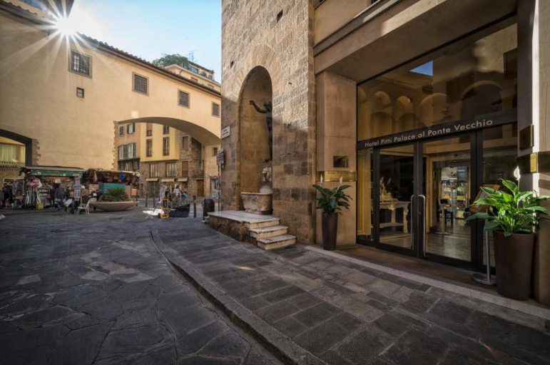 Public Area 3, B&B Hotel Firenze Pitti Palace al Ponte Vecchio, Florence