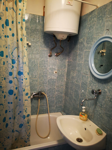 Bathroom 5, Apartment Viktor Filozici, Cres