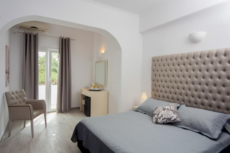 Bedroom 3, Daedalus, South Aegean