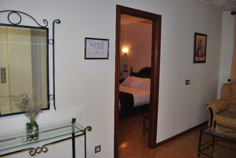 Bathroom 4, Hotel Heredero, Badajoz