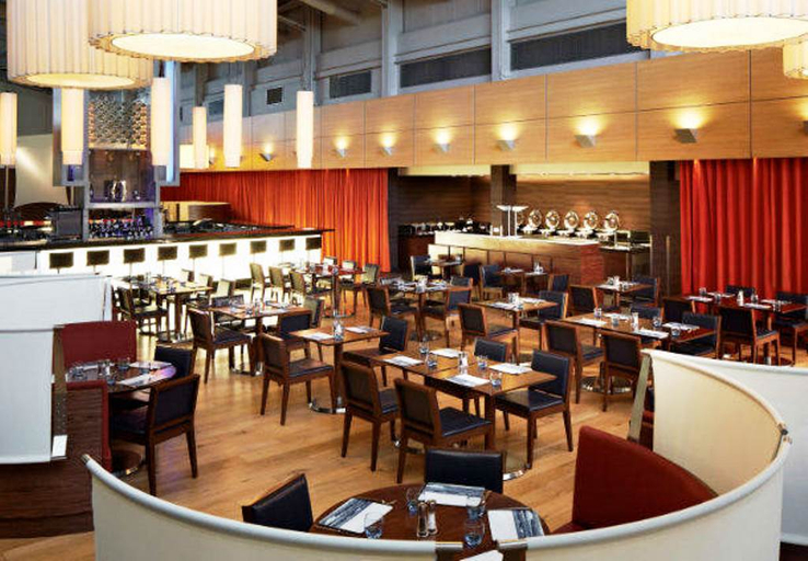 Food & Drinks 5, Marriott Hotel Portsmouth, Portsmouth