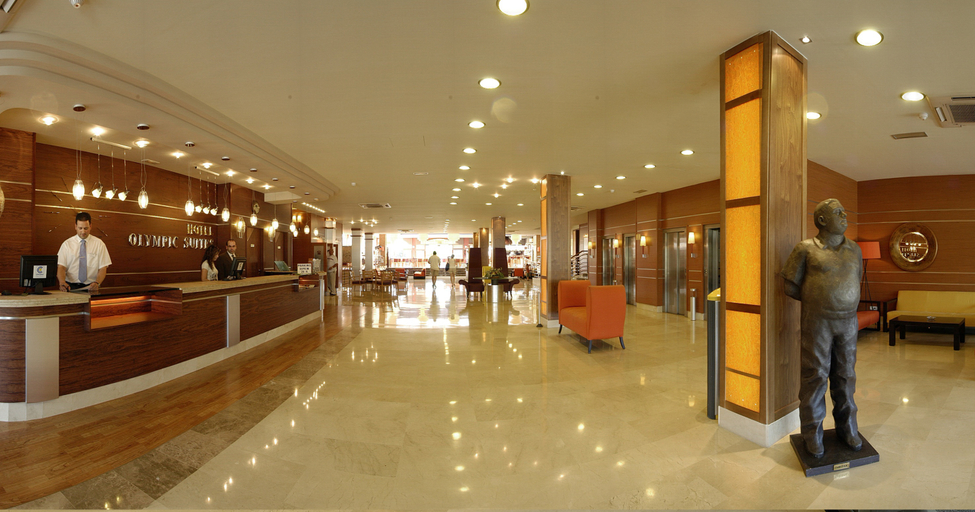 Public Area 4, Evenia Olympic Suites, Girona