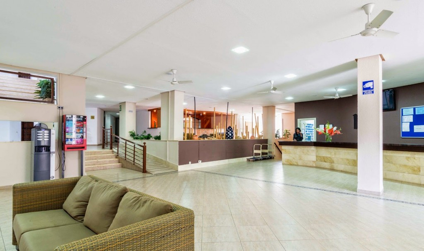 Public Area, Complejo Eurhostal, Castellón