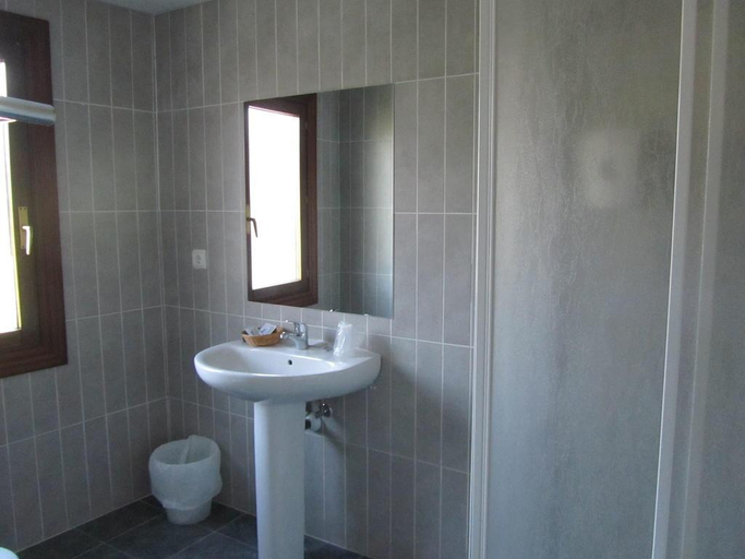 Bathroom 4, El Molino, Burgos