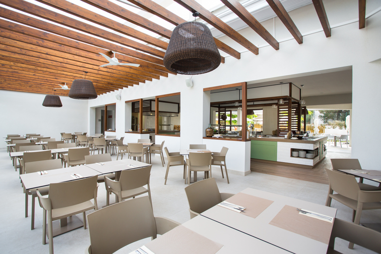 Food & Drinks 4, Insotel Tarida Beach Resort & SPA, Baleares