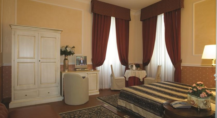 Bedroom 2, Antico Palazzo Rospigliosi, Rome