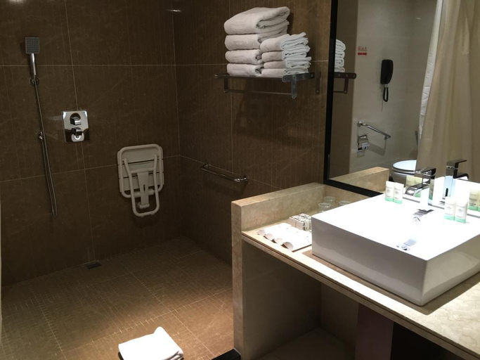 Bathroom 4, Huatian Chinagora Hotel, Val-de-Marne