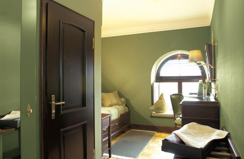 Bedroom 4, Schloss Steinburg, Würzburg