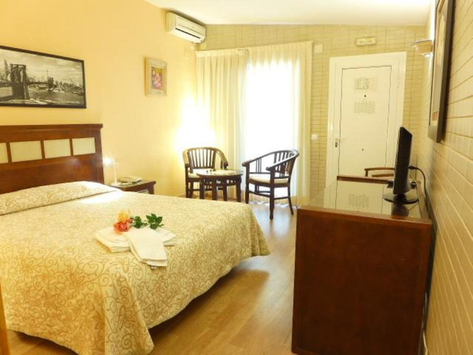 Bedroom 3, Playa Canet, Valencia