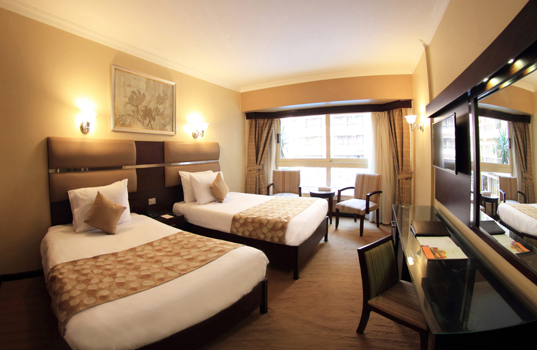 Bedroom 3, Pyramisa Suites Hotel Cairo, Ad-Duqi