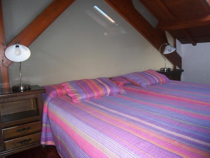 Bedroom 3, La Casona de Vidiago, Asturias