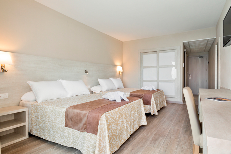 Bedroom 3, Hotel Best Negresco, Tarragona
