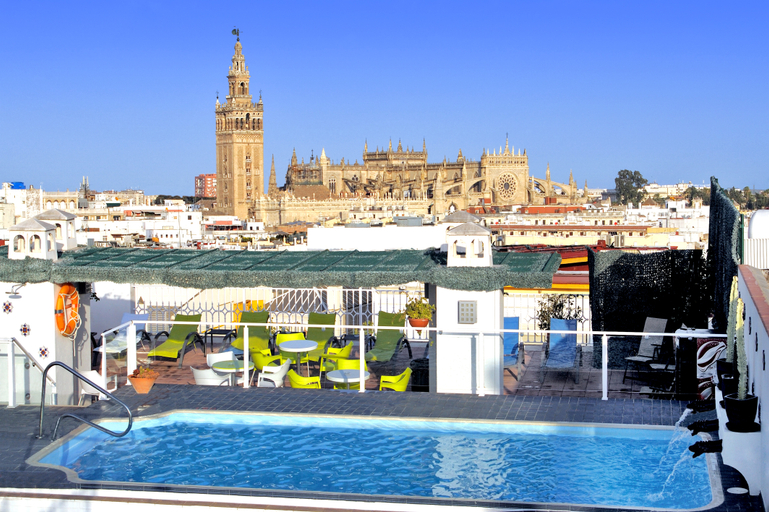 Sport & Beauty 3, Becquer, Sevilla