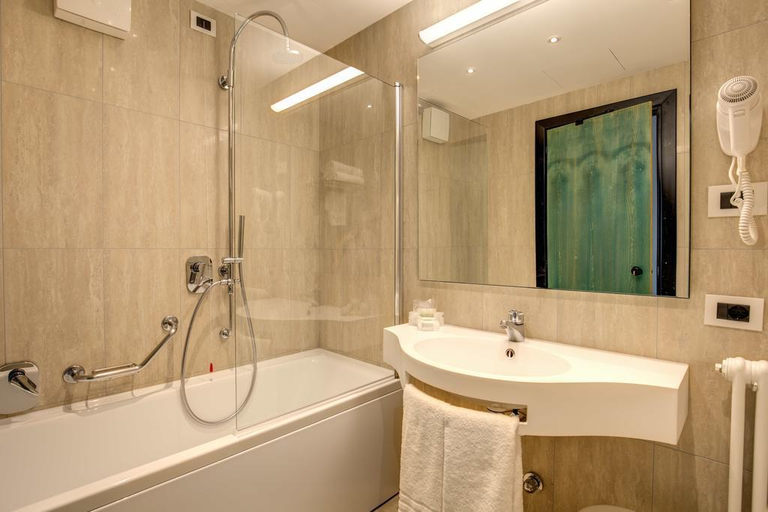 Bathroom, Firenze, Como