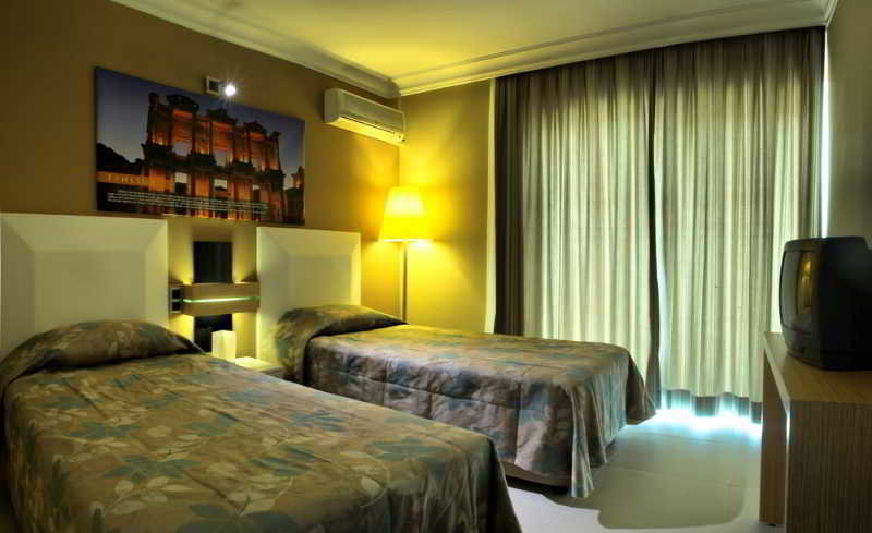 Bedroom, Ephesia Hotel, Kuşadası