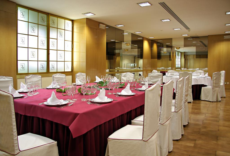 Food & Drinks 5, B&B Hotel Zaragoza Royal, Zaragoza