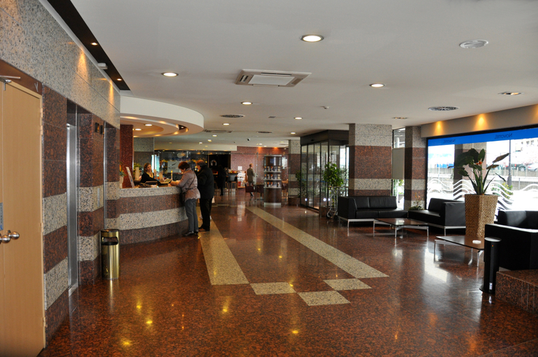 Public Area 4, Novotel Andorra