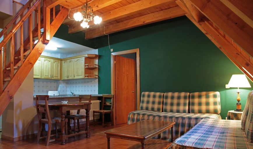 Public Area 4, Riu Nere Mountain Apartments, Lleida
