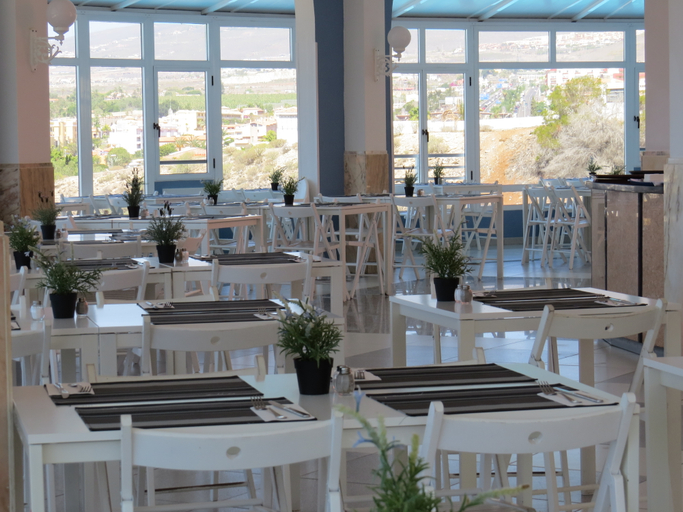 Food & Drinks 5, Laguna Park 2, Santa Cruz de Tenerife