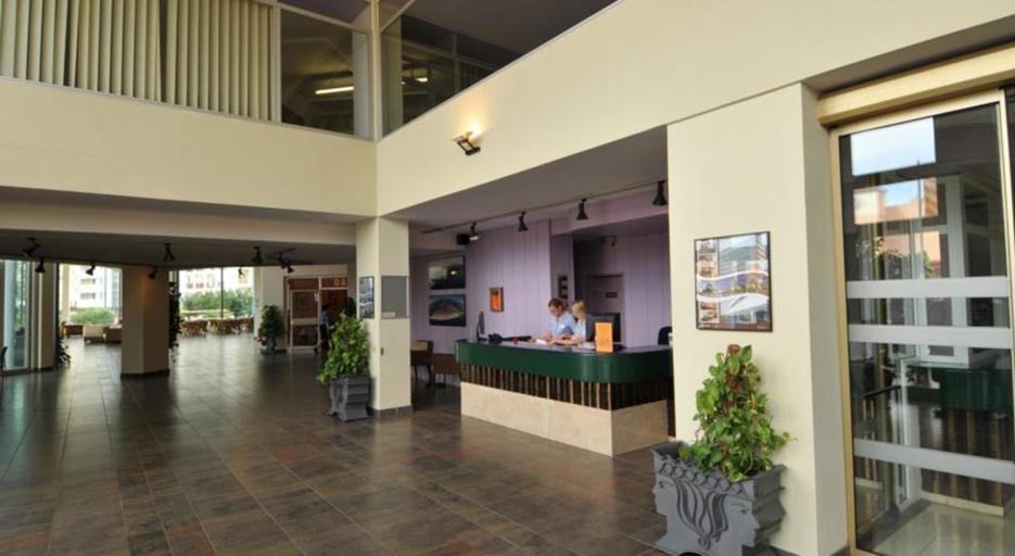 Public Area 2, Xon's Platja ApartHotel, Girona