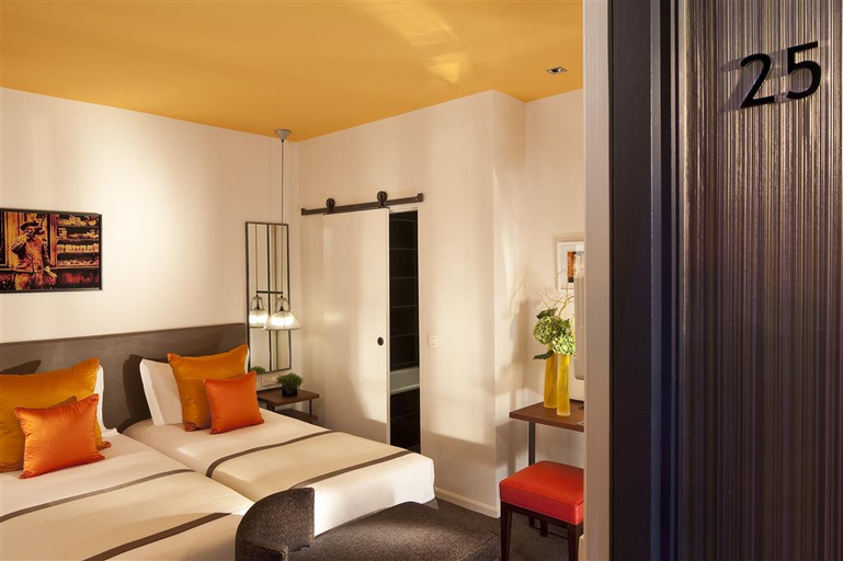 Public Area 2, Hotel Marais Bastille, Paris