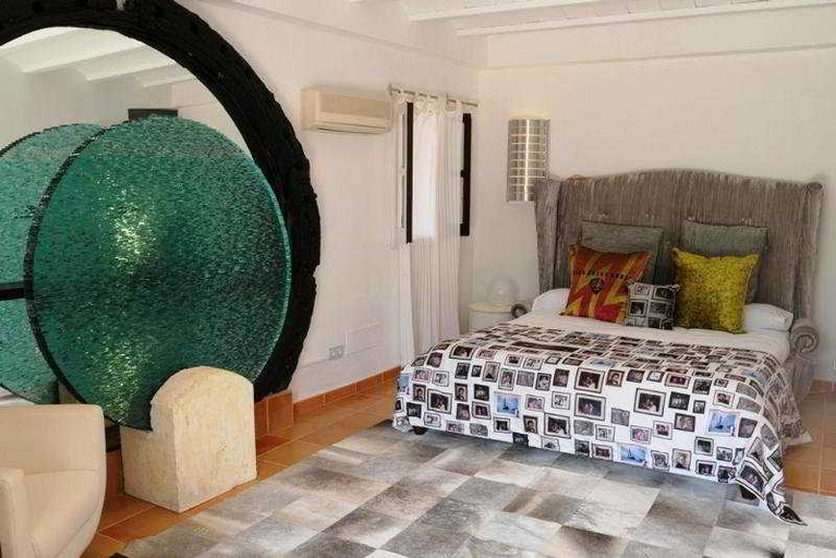 Bedroom 3, Pikes Ibiza, Baleares