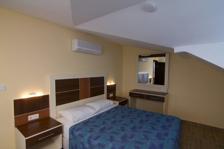 Bedroom 4, Kaila Krizantem Hotel, Alanya